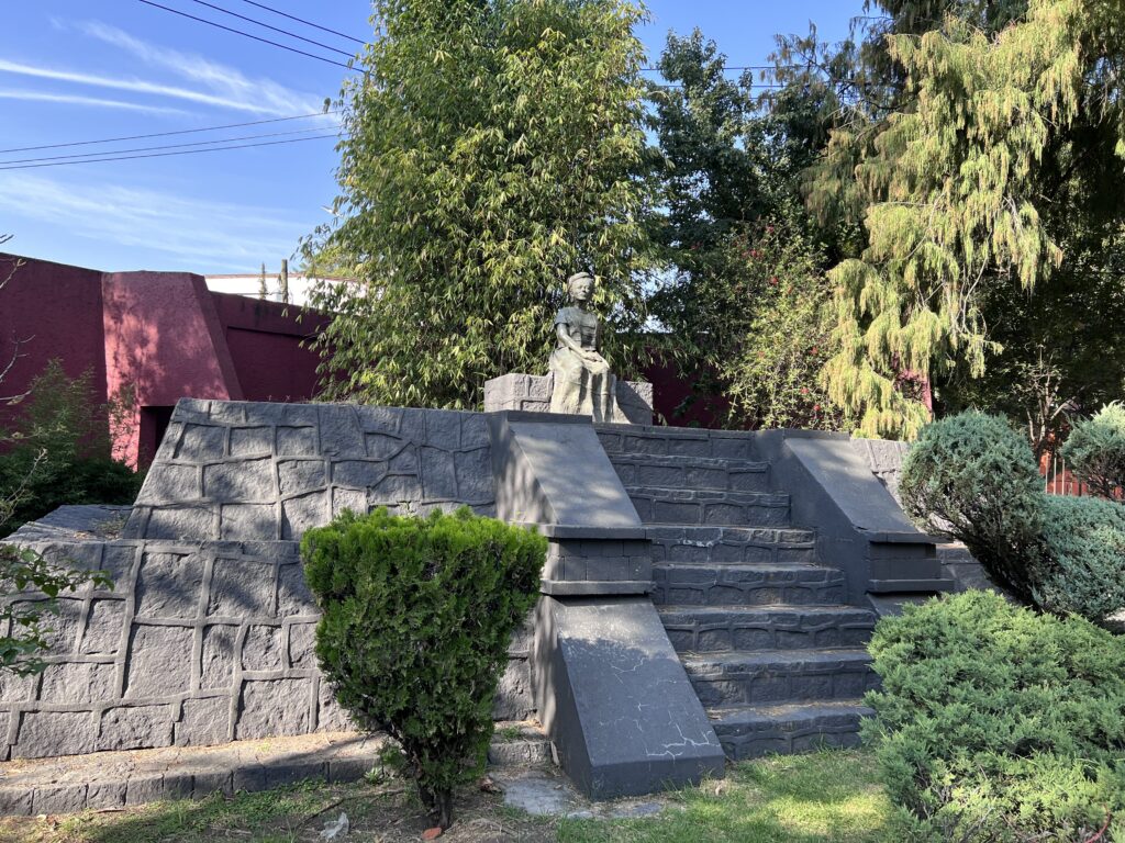 mexico city private tours Frida Kahlo's Neighborhood (Coyoacan)