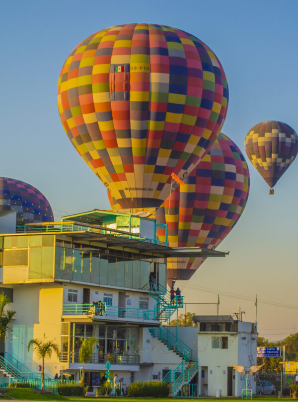 balloon flight, archaeological zone, Teotihucan, adventure, private tour, epic journey